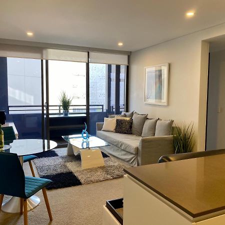 Governor Luxe 1 Bedroom Apartment In The Heart Of Barton Wifi Gym Wine Secure Parking Canberra Kingston Exterior foto